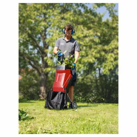 Pack SCHEPPACH Broyeur électrique - 2400 W - 2 Sac Collecteurs - GS55 - Tronçonneuse Thermique ProCut - 46 Cm - 1800 W - CSH46 5 Pack SCHEPPACH Broyeur électrique - 2400 W - 2 Sac Collecteurs - GS55 - Tronçonneuse Thermique ProCut - 46 Cm - 1800 W - CSH46 – Image 3